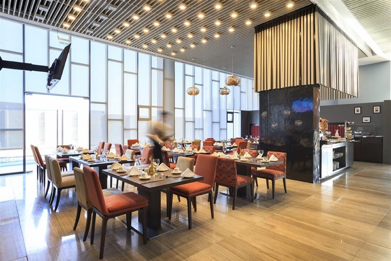Courtyard By Marriott Santiago Airport Hotell Eksteriør bilde