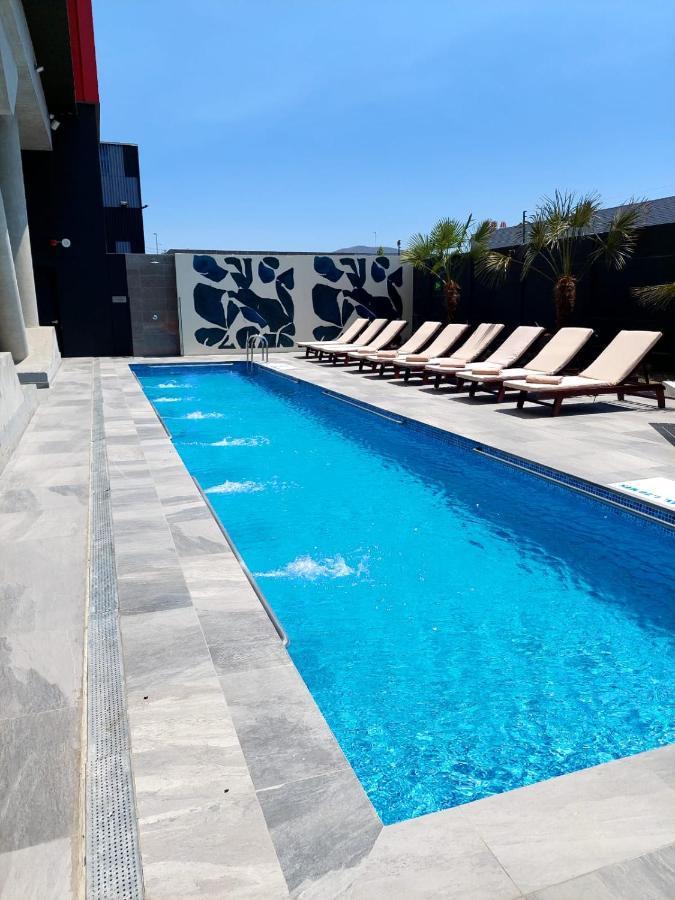 Courtyard By Marriott Santiago Airport Hotell Eksteriør bilde